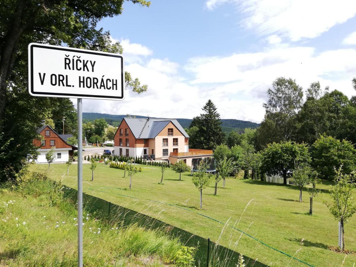 Apartmány Říčky Exterior foto